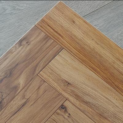 China Dirt Proof Waterproof Durable Outlet Factory Waterproof Laminate Flooring Herringbone for sale