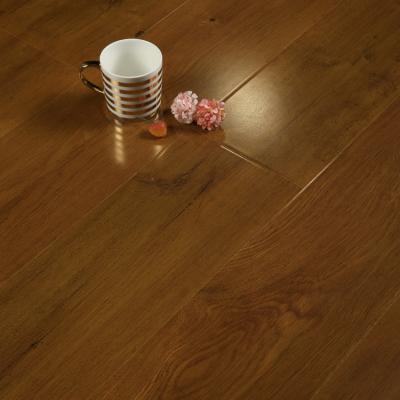 China Quick Install Water Resistant DIY Gray Moisture Resistance Indoor Wood Laminate Flooring for sale