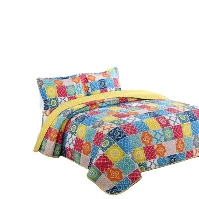 China New Cozy Cotton Embroidery Patchwork Sheet Comforter 3 - Piece Home Quilted Blanket Bedding for sale