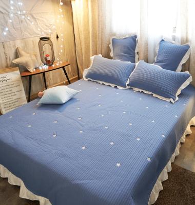 China Cozy INS Korea Wind Washed Cotton Bedspread Sheet Air Conditioner Three-Piece Quilted Ruffled Comforter for sale