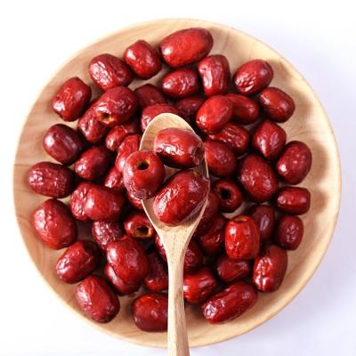 China 250G Natural Organic Datiles Slice Fruit Without Stones Nuts And Dry Wholesale Chinese Snacks Red Dates for sale