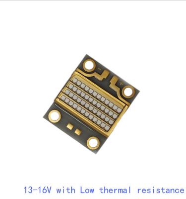 中国 縦8400mA紫外線LEDは10*17MM 126W 12Vの穂軸LEDを欠く 販売のため