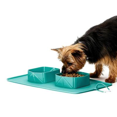 China Fashion 2-in-1 Food and Water Pet Driver Outdoor Non-Slip Drip Collapsible Dog Bowl Set with Silicone Mat for sale