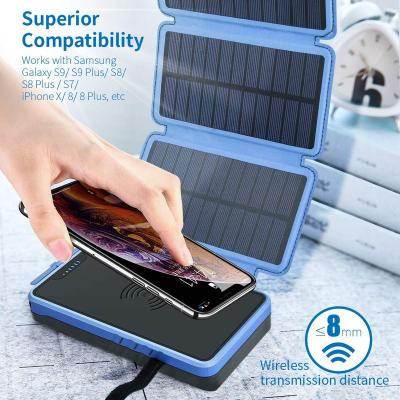 China Wireless Foldable Charger Coming Folding Solar Power Bank 20000mah Solar Power Bank 2019 New New for sale