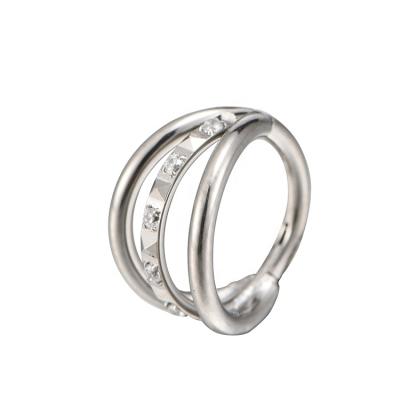 China TRENDY High Polish ASTM F136 Three Layer Titanium Nose Ring Clicker for sale