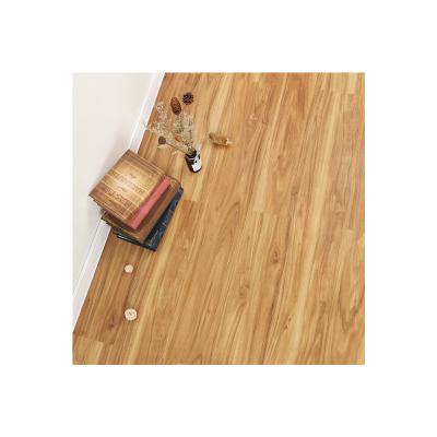 China Simple Modern And Good Price Plank High Quality Durable Vinyl Flooring PVC Floorings for sale