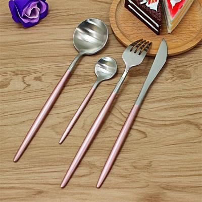 China 2021 Best Selling Amazon Star Hotel Dinner Knife Viable Silver Pink Spoon and Fork Stainless Steel Cutlery Set for sale