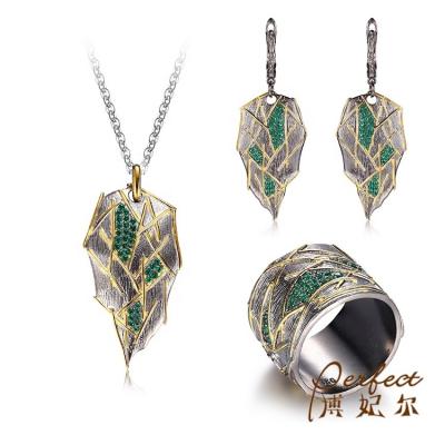 China CLASSIC 925 Sterling Silver Jewelry Irregular Leaf Shape Green Spinel Jewelry Set For Party for sale