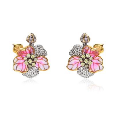 China 2022 Vintage Flower Pattern 18k Gold Vintage Fashion Gold Plated Stud Jewelry New Arrival Handmade Earrings for sale