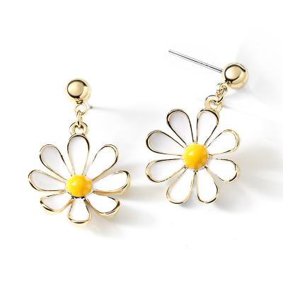 China 2021 High Quality Fashion News Korean Flower Earrings High Quality 14K Gold Plated 925 Silver Needle Earrings for sale