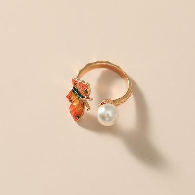 China Wholesale Custom Ring Vintage Copper Alloy Pearl Butterfly Gold Ring Girl Birthday Gift Adjustable Size Adjustable Ring for sale