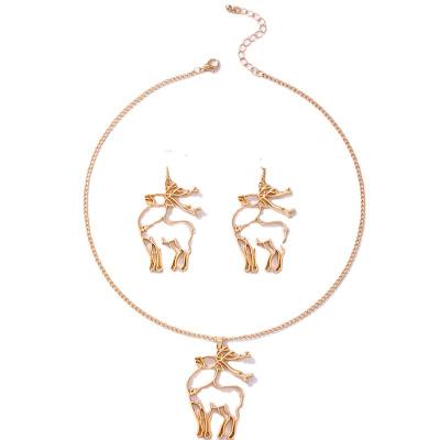 China New Fashionable Christmas Elks Amazon Gold Hollow Jewelry Set Fawn Earrings Necklace Two Piece Jewelry Set for sale