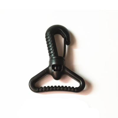 China Fashion Style Plastic Swivel Snap Hook For Backpacks for sale