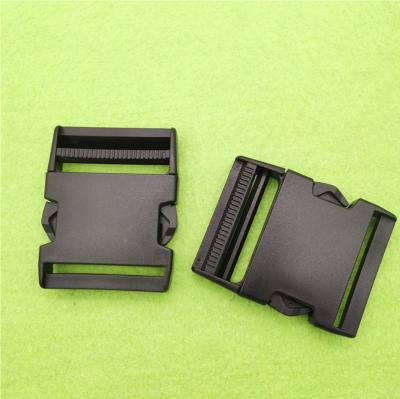 China Plastic Bag Strap 50mm Slide Release Buckle Clips for sale