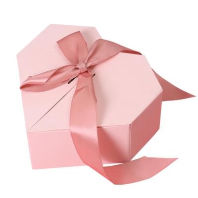 China Customization handmade noble and elegant flower box heart-shaped gift box for sale