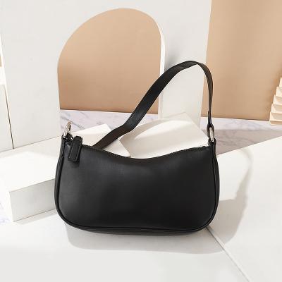 China Fashion Handbag OEM Portable Shoulder Bag Women Chain Bag Cross - Body Small Square Single Chubky Nylon Bag for sale