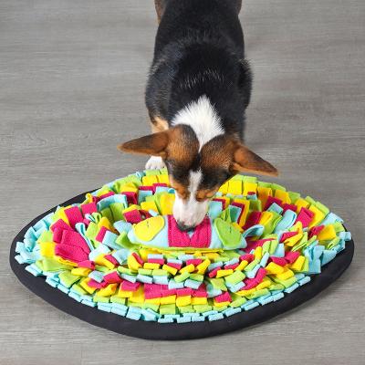 China Customized Viable Hide-and-Seek Dog Puzzle Feeder Nose Interactive Toy Pads Pet Dog Squeak Toys Food Nose Mat for sale