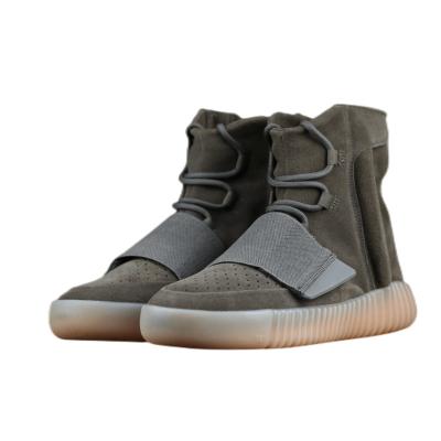 China Retro shoes with box glow in the dark man women 750 style yeezy casual walking sneakers BY2456 for sale