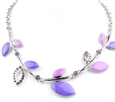 China Pink leaf alloy enamel necklace earrings set pink purple leaves necklace jewelry set necklace BJX-4330 for sale