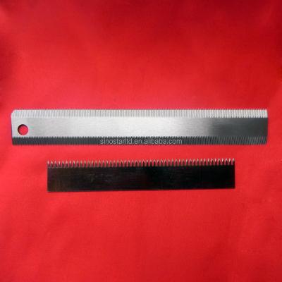 China D2 Packaging Industry Zigzag Serrated Straight Blade for sale