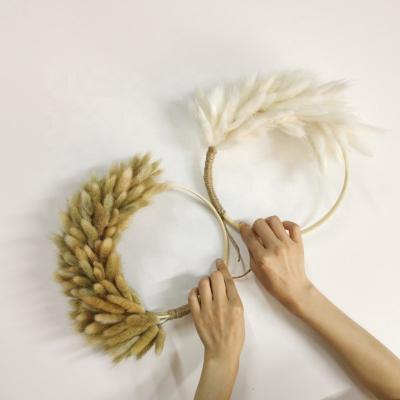 China Pampas Grass Dried Floral Wedding Garland Decorative Dried Flowers Boho Touch Natural Hot Selling Pampas Amazon Braid for Home Decoration for sale