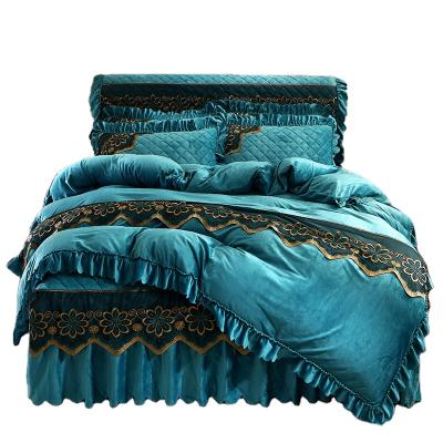 China Wholesale Viable Crystal Bed Skirt King Size Pillowcase 4PC Fitted Sheet Quilt Cover Velvet Amazon Bedding Set for sale