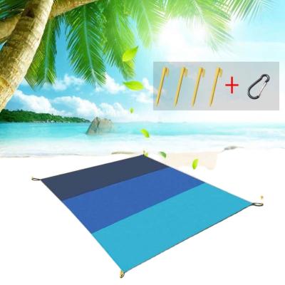 China Outdoor Tent Folding Blanket Bedding Mat Sand Free Blanket Camping Picknick Amazon 200x210cm Pocket Lightweight Waterproof Beach Picnic for sale