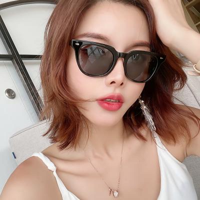 China Fashion TR90 Sunglasses Polarized Sun Glasses For Women Driver Sunglasses For Men Fashion Eyewear UV400 Sun Glasses for sale