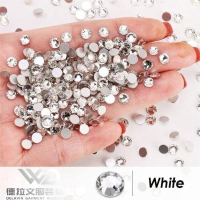 China Flatback White Rhinestone For Nail Decoration Arts And Crafts Eye Makeup Clothing Shoe Vase Red Rhinestone Blue Rhinestone for sale