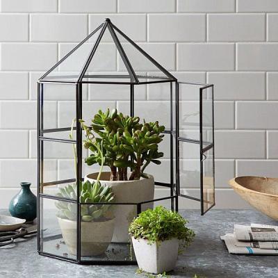 China Mini Greenhouse Minimalist High Quality Glass Factory Green House Handmade Clear Geometric Glass Mini Greenhouse for sale