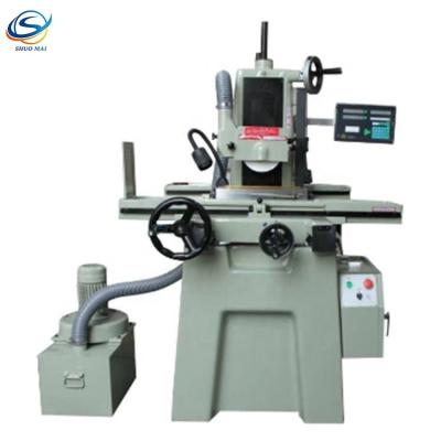 China Very high grinding precision surface grinder machine M618 with DRO and dust suction system en venta