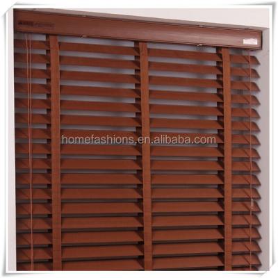 China 2021 New Design Faux Wood Traditional Venetian Blinds With Child Safe Button for sale