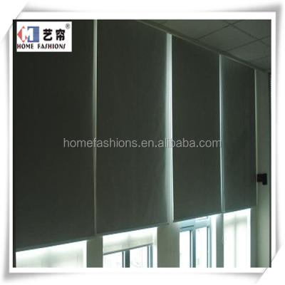 China Blackout Roller Blinds Venetian Electronic Window Blinds for sale