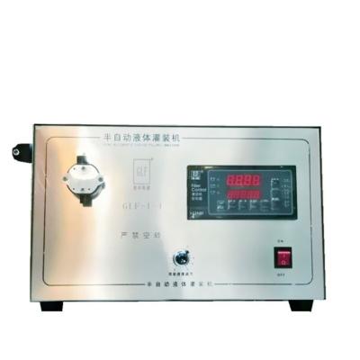 China single head high speed liquid water filling machine à venda