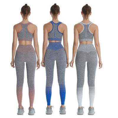 China Breathable Stripe Yoga Leggings With Custom Logo Women Gym Clothing Yoga Set Spandex Fabric Shockproof Yoga Sets Women Gym Clothes for sale