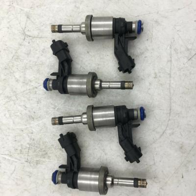 China Set of 4pcs Fuel Injectors for Chevrolet Camaro Traverse GMC Acadia 3.6 12638530 for sale