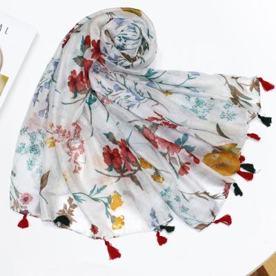 China New Fashion Style Flower Print Cotton Women Floral Print Ethnic Custom Muslim Tassel Shawls Squishy Scarf Hijab for sale