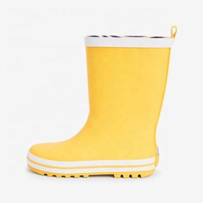 China CUSHIONING Latest Design Popular Shoes Rain Boots Kids In Rain Boots for sale