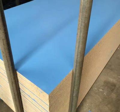 China Melamine Moisture Proof Paper Coated Laminated MDF Particle Board 18mm Thickness Chipboard for sale