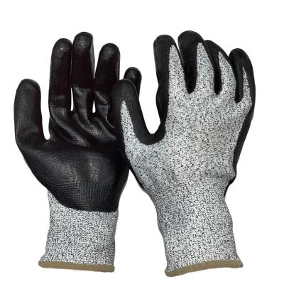 China Best Price 13 gauge Hppe Nitrile Coated Cut Resistant Gloves Work Safety Hand Anti-cut Gloves For Glass Processing for sale