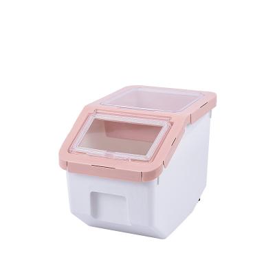 China New Design 2022 New Design Rice Grain Bucket Sustainable Dog Food Container Plastic Cat Food Storage Pet Food Bucket With Lid for sale