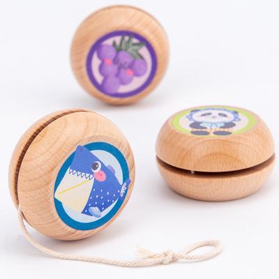 China 2021 factory direct sale eco-friendly material cheap cartoon yo-yo ball puzzle beech wood animal for kid educational wooden toy wholesale yunhe for sale