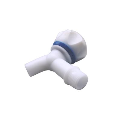 China Low MOQ Newly Metered Taps Garden Faucet Kitchen Faucet Premium Plastic Bibcock 1/2 Size for sale