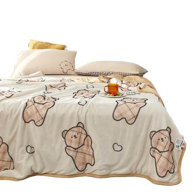 China Latest Home Unafraid Cooling Absorb Heat Bear Summer Comforter Indelible Non-deformation Cute Bedding for sale