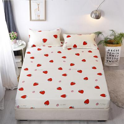 China Cute Fruit Style Fitted Sheet Plain Beloved Strawberry White Leaves For Girls for sale