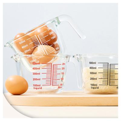 China Sustainable Different Sizes Heat Resistant Measuring Cup With Handle Transparent Glass Measuring Cup for sale