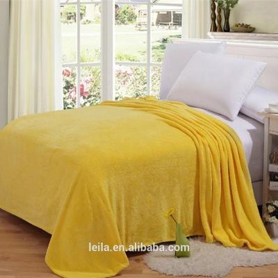 China Textiles New Style Disposable Heavy Polyester Knitted 100 Fleece Coral Throw Blanket for sale