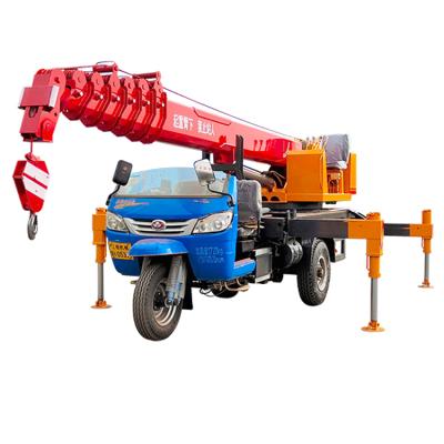 China TRUCK CRANE 3 ton 5 ton 6 ton tricycle truck telescopic boom truck mounted crane with low price for sale