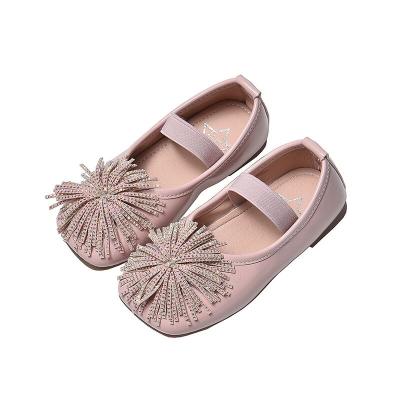 China 2021 New Spring Shoes Girls Shoes Square Toe Mouth Rhinestone Tassel Fashion Princess Anti-slippery Flat Shallow Shoes for sale