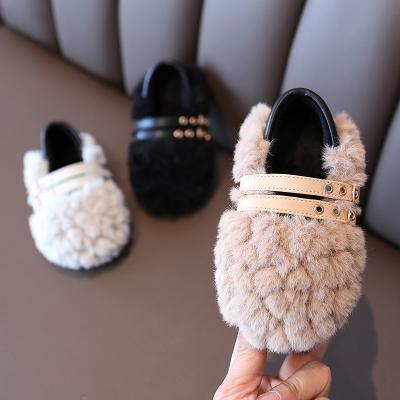 China Anti-odor fashion girl's wool shoes Bean Shoes Warm new autumn and winter children and beautiful fashionable with cotton Slippers21-36 for sale